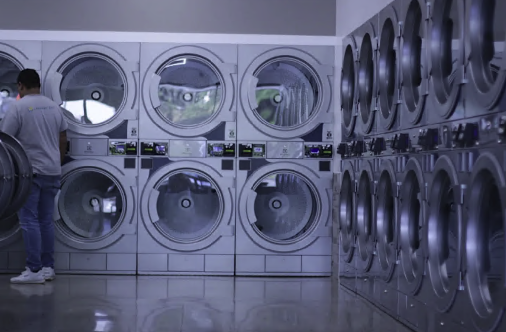 Commercial Laundry Solutions That Help Washington Businesses Thrive