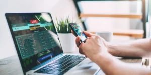 Why Every Sports Bettor Needs a 먹튀검증사이트 and a Solid 먹튀검증커뮤니티